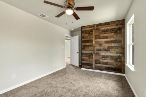 4720 Evening View Dr, Granbury TX  76048-6488 exterior