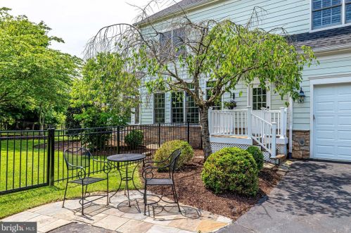 15747 Spyglass Hill Loop, Gainesville VA  20155-3239 exterior