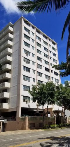 2442 Kuhio Ave, Honolulu HI  96815-3335 exterior
