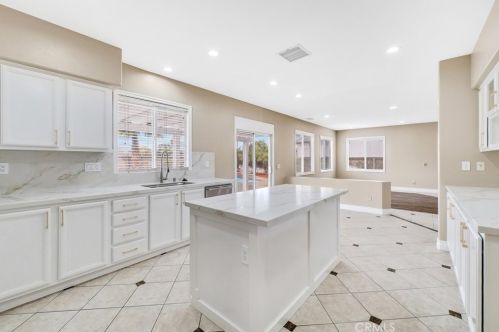 17653 Cedarwood Dr, Riverside CA  92503-7038 exterior