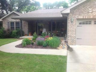 10902 Cottonwood Rd, Brimfield, IL 61517-9552