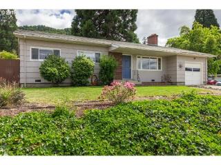 2441 Lorraine Ave, Roseburg OR  97471-2691 exterior