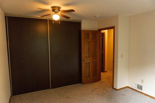 1656 Donald Ct, Saint Paul MN  55121-1753 exterior