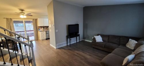 1420 Cathay St, Denver CO  80017-4439 exterior