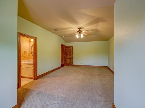 8708 Capehart Cv, Austin TX  78733-3260 exterior