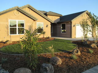 1915 Jolie Way, Redding, CA 96003-9346