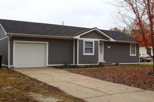 1009 West St, Augusta, KS 67010-1436