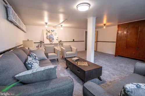 131 Ross St, Lancaster PA  17602-1926 exterior