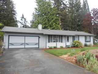 6325 Bluff Pl, Everett, WA 98203-3429
