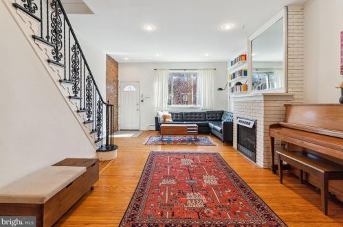 1818 12 St, Philadelphia PA 19122-0018 exterior