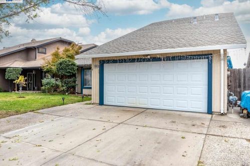 1904 Santina Ct, Modesto, CA 95355-1445