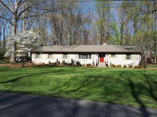 604 Tangle Dr, Jamestown, NC 27282-9443
