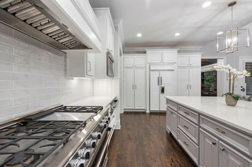 1246 Stonecroft Way, Marietta GA  30062-4772 exterior