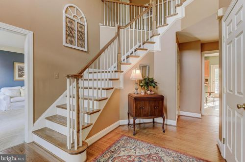 2407 Starcrest Dr, Silver Spring MD 20904-5459 exterior