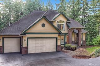 25221 Mirrormont Dr, Bellevue, WA 98027-6965