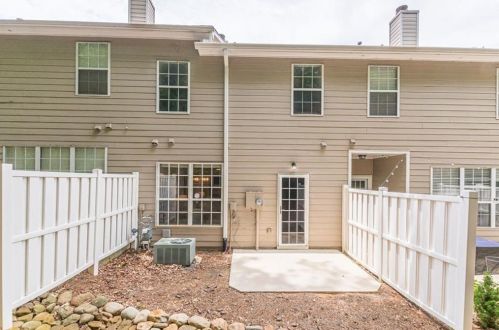 1623 Jackson Way, Atlanta GA  30318-0655 exterior