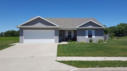 919 Mystic Dr, Rowena, MO 65240-7012