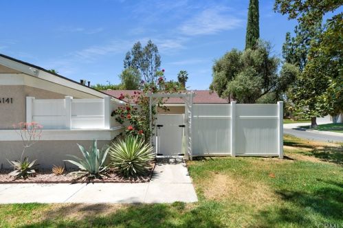 6141 Bluffwood Dr, Riverside, CA 92506-4605