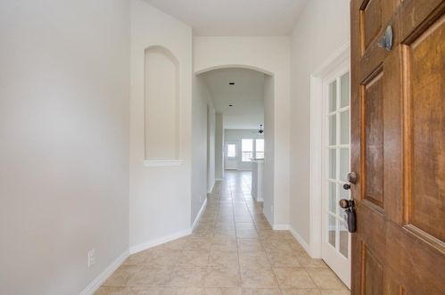 5611 Jay Thrush Dr, Richmond TX 77407 exterior