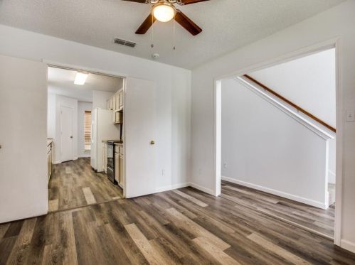 6828 Buenos Aires Dr, Fort Worth TX  76180-6568 exterior