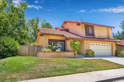 1248 Heatherview Dr, Calabasas, CA 91377-3914