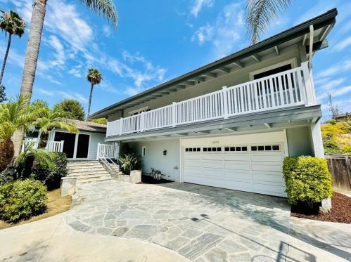 10392 Shadyridge Dr, Santa Ana, CA 92705-7509