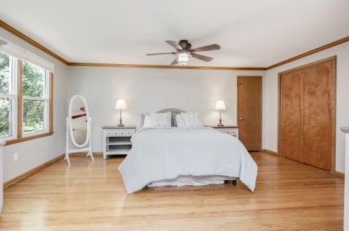 176 Cimarron Rd, Saint Paul MN  55124-9723 exterior