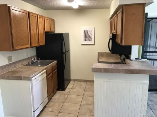 10150 Virginia Ave, Denver CO  19101-2760 exterior
