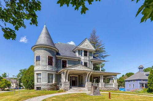 98 Main St, Unity, NH 03773-1816