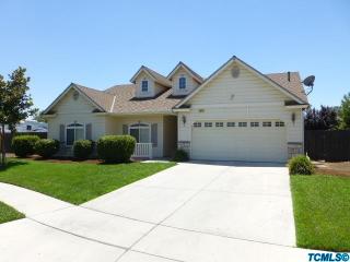 1871 Charles Krug Ave, Tulare, CA 93274-7727