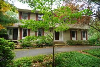 26 Cedar Lk, Parsippany, NJ 07834-1806