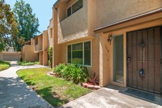 10568 Kerrigan Ct, Santee, CA 92071-1208