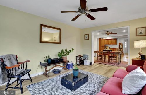 164 Ashley Dr, Shepherdstown WV  25443-4617 exterior