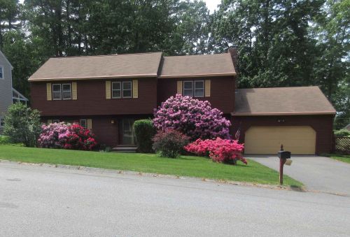 21 Clearview Dr, Nashua, NH 03062-2528
