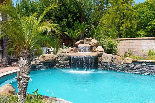 43813 Calle Balmez, Temecula, CA 92592-3977