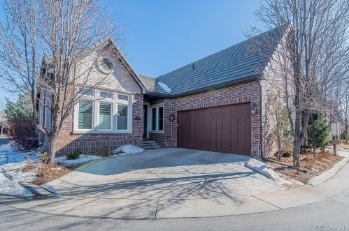 8592 Iliff Dr, Denver CO  80231-3807 exterior