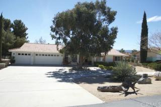 8269 Buckthorn Ave, Hesperia, CA 92345-6862