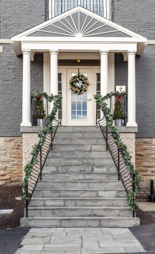 964 Auburnview Dr, Cincinnati OH  45206-3023 exterior