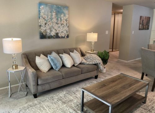 6255 Shelter Creek Ln, San Bruno, CA 94066-6045