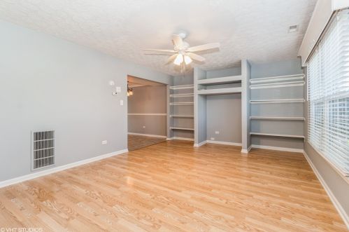 440 Degas Cir, Lemont IL  60440-2035 exterior