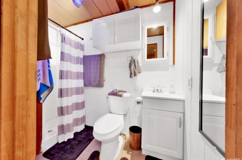 747 15 Ave, Honolulu HI  96816-3722 exterior