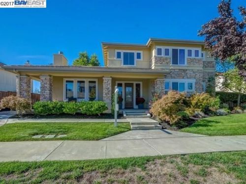 843 Trinity Hills Ln, Livermore, CA 94550-7155