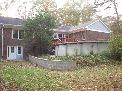 3998 Brenteresa Ct, Lithonia, GA 30039-5329