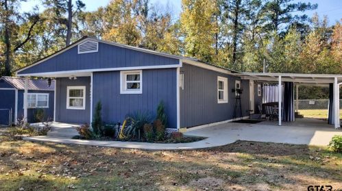 4821 Waterwood Dr, Chandler, TX 75758-8688