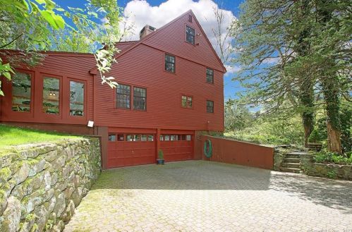 2 Signal Hill Rd, Wallingford, CT 06492-5524