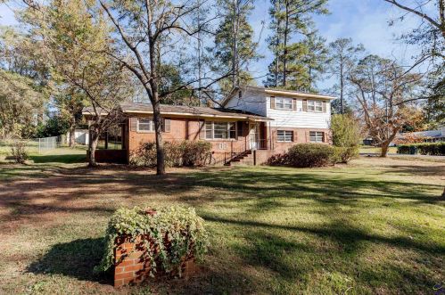 100 Michael St, Bonaire, GA 31005-4267