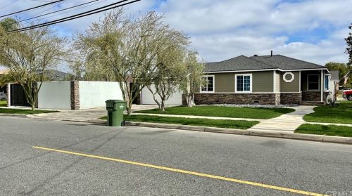11191 Ticonderoga Dr, Los Alamitos, CA 90720-2652