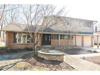 887 Schirra Dr, Palatine, IL 60074-7172