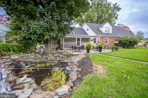 221 Clearview Rd, Hanover PA 17331-1311 exterior