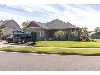 810 Sunrise Dr, Stayton, OR 97383-1599